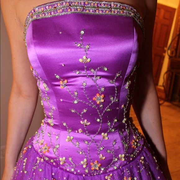 Formal - Picture 4 of 7